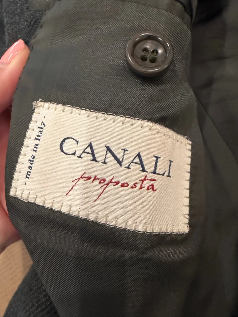Canali Classic Men's Wool Blazer in Charcoal Herringbone 42R